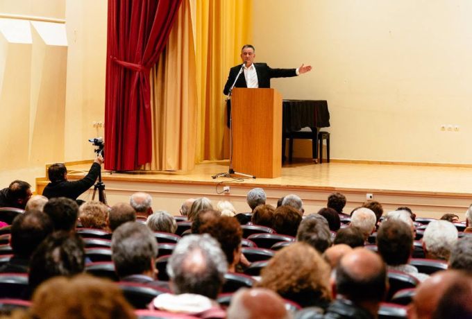 Η οικογένεια Αντώνη Κλαδούχου ευχαριστεί για τη συμπαράσταση στο πένθος